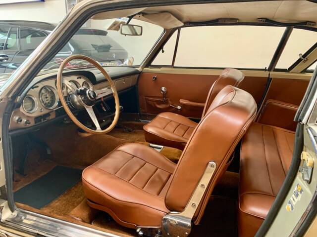 FIAT 2300 Coupe