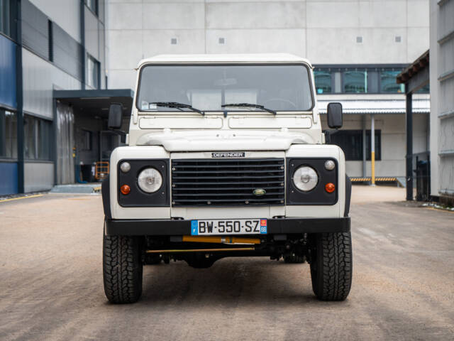 Land Rover Defender 130 Td5 Crew Cab