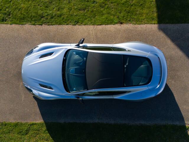 Aston Martin Vanquish