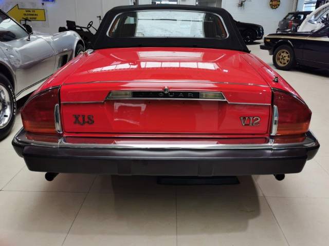 Jaguar XJ-S