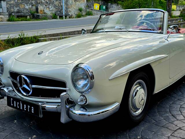Image 1/21 of Mercedes-Benz 190 SL (1961)