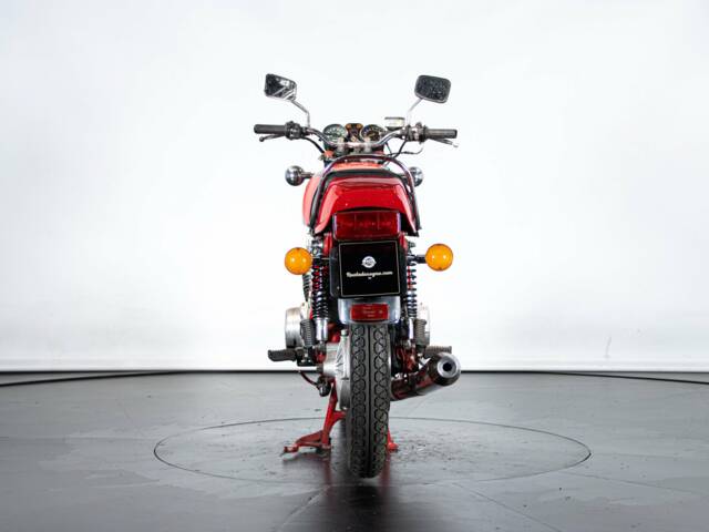 Yamaha XS 750