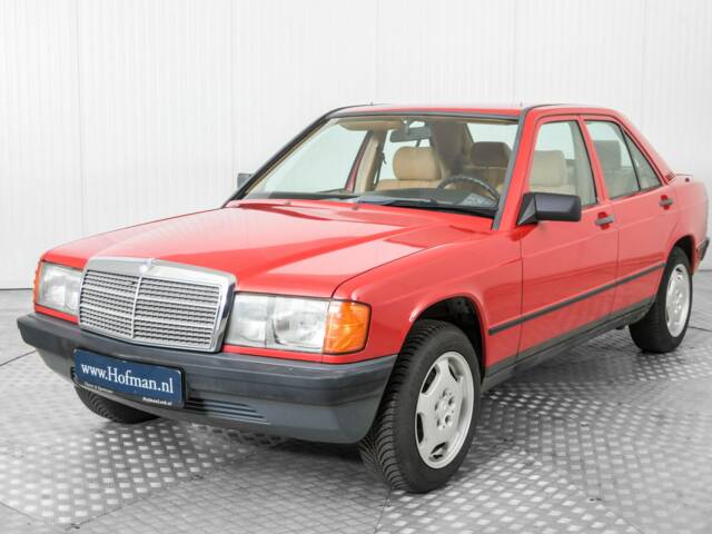 Mercedes-Benz 190 D