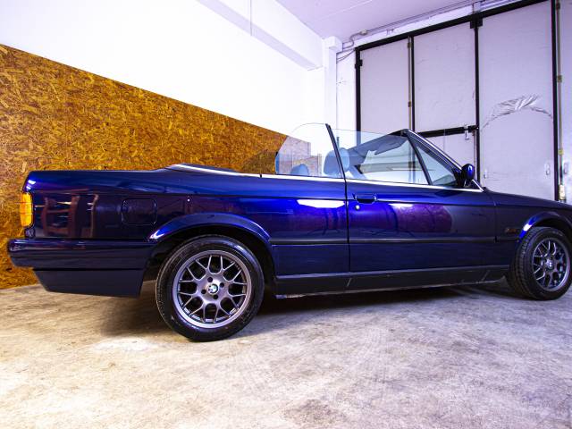 BMW 318i