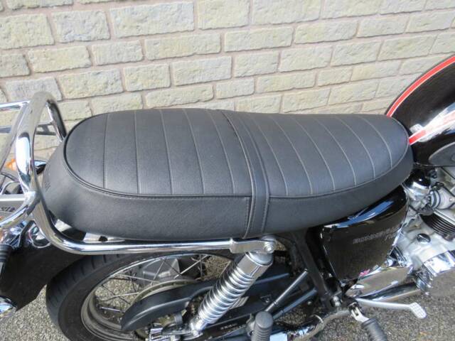 Triumph Bonneville T100