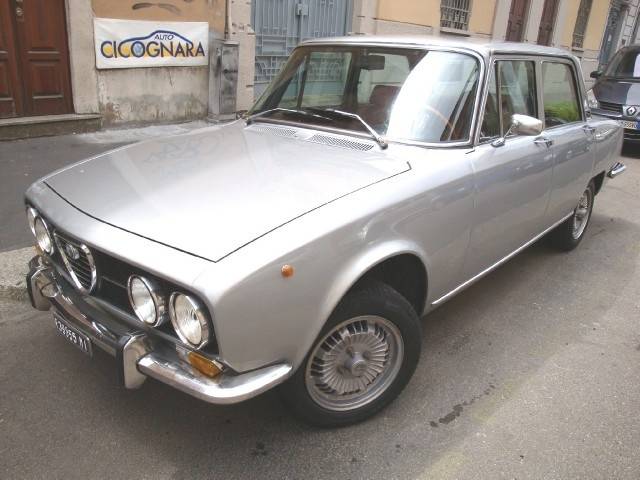 Bild 1/19 von Alfa Romeo 2000 Berlina (1972)