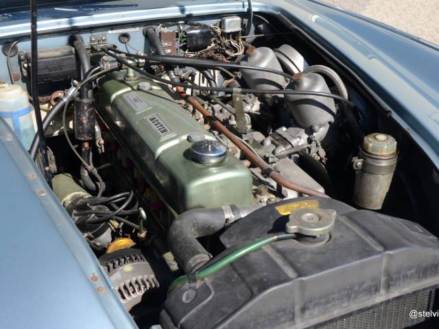 Austin-Healey 3000 Mk III (BJ8)