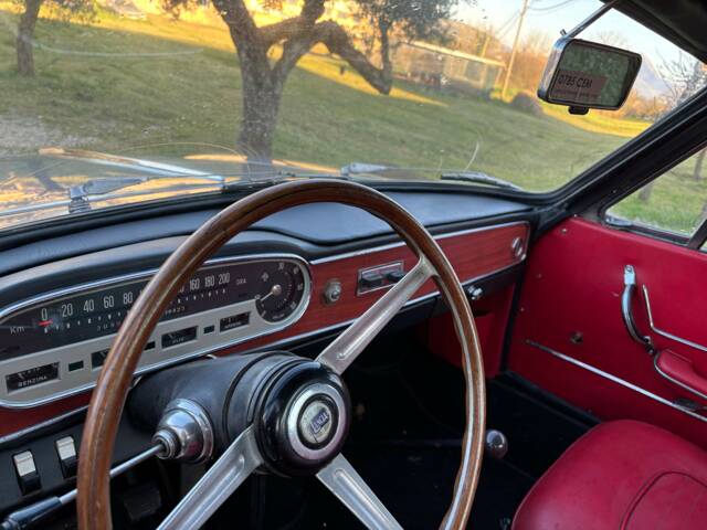 Lancia Flavia (Vignale)