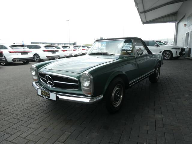 Mercedes-Benz 280 SL