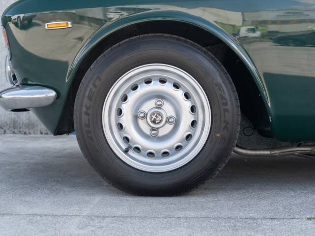 Alfa Romeo Giulia GT 1300 Junior