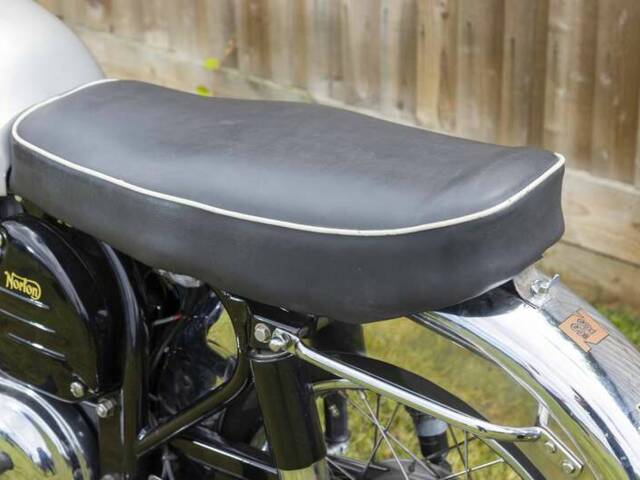 Norton 650 SS