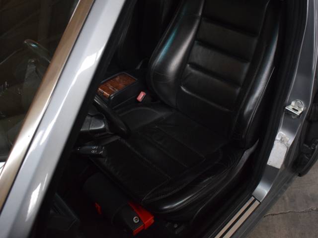 Mercedes-Benz 500 E