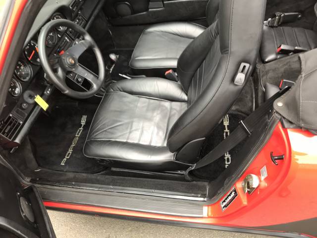 Porsche 911 Carrera 3.2 (WTL)