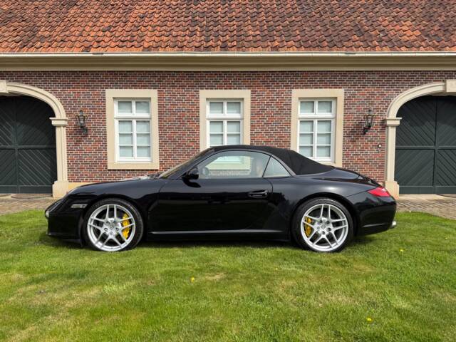 Porsche 911 Carrera