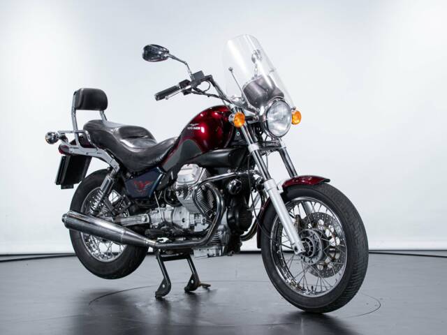 Moto Guzzi Nevada 750