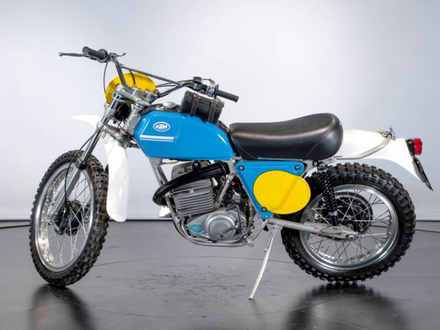 Image 1/50 de KTM DUMMY (1974)