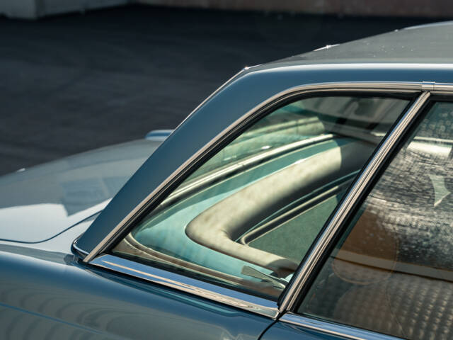 Mercedes-Benz 280 SL