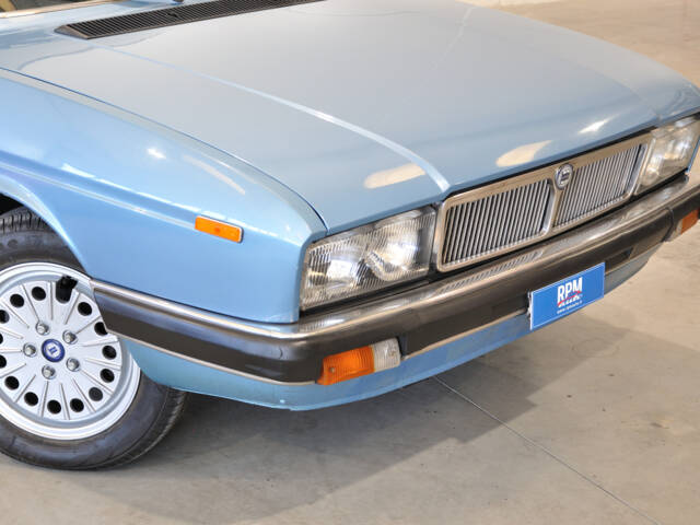 Lancia Gamma 2000