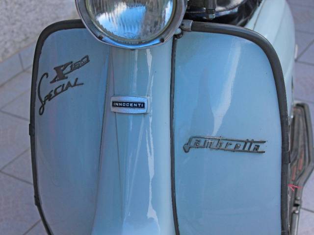 Lambretta 150 D Originale  - Vendo Lambretta 150 D Del 1957, Completamente E Perfettamente Restaurata Con Le Proprie Parti Originali.