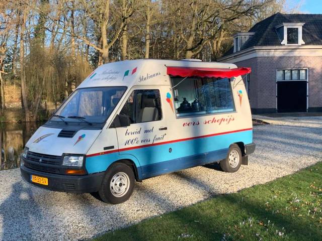 Bild 1/20 von Renault Trafic I (1989)