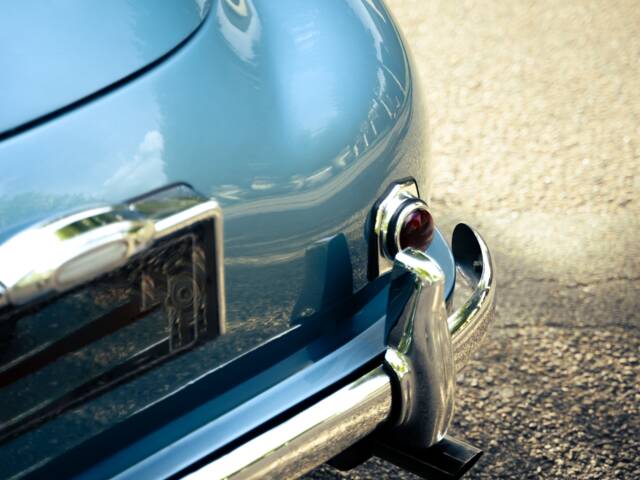 Aston Martin DB 2/4 Mk I