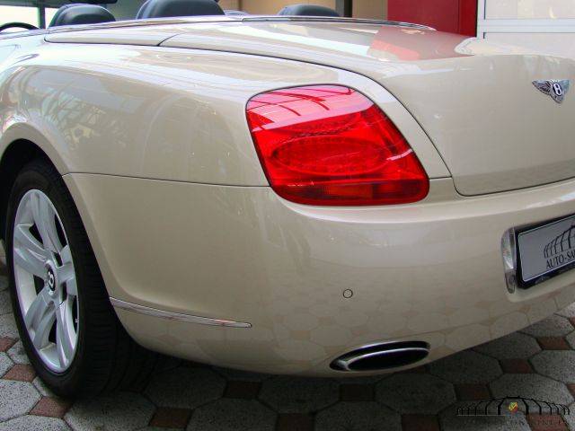 Bentley Continental GTC