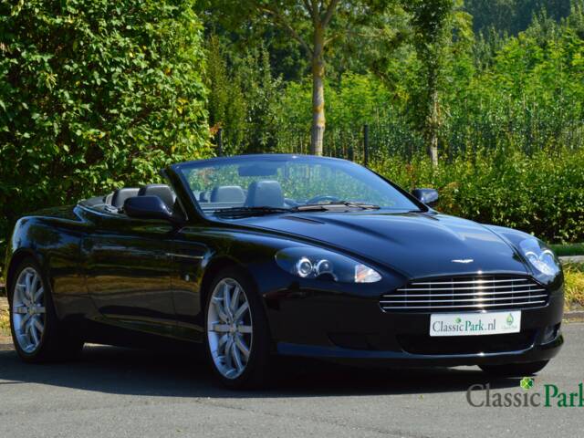 Aston Martin DB 9 Volante