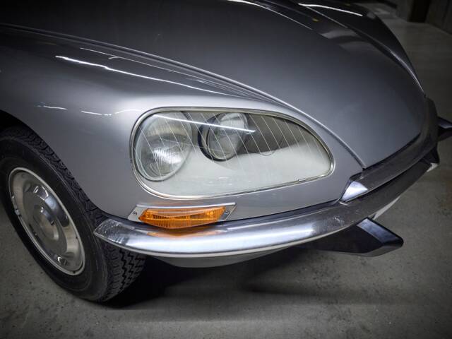Citroën DS 23 Pallas