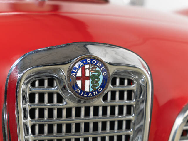 Alfa Romeo 2000 Spider