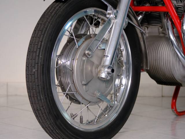 MV Agusta 750 Sport