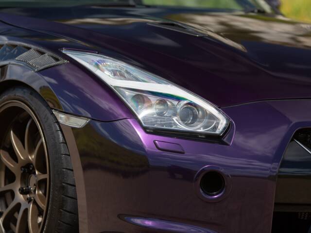 Nissan GT-R