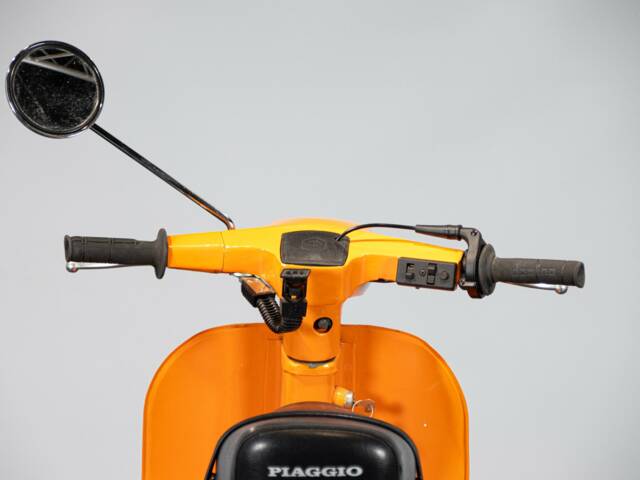 Piaggio Vespa 50 N Special