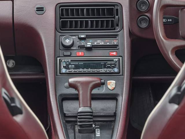 Porsche 928 S4