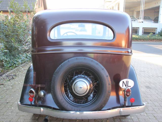 Chevrolet Standard DC