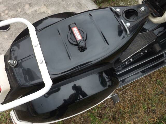 Piaggio Vespa PX 125 E