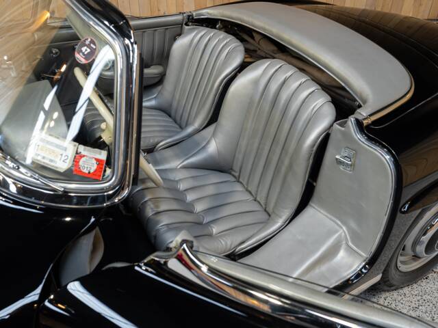 Mercedes-Benz 300 SL Roadster