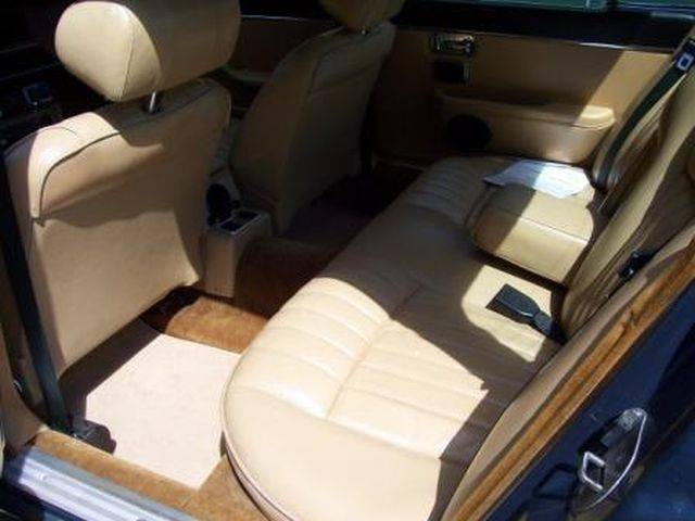 Daimler Double Six