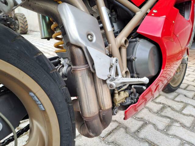 Ducati 748 S