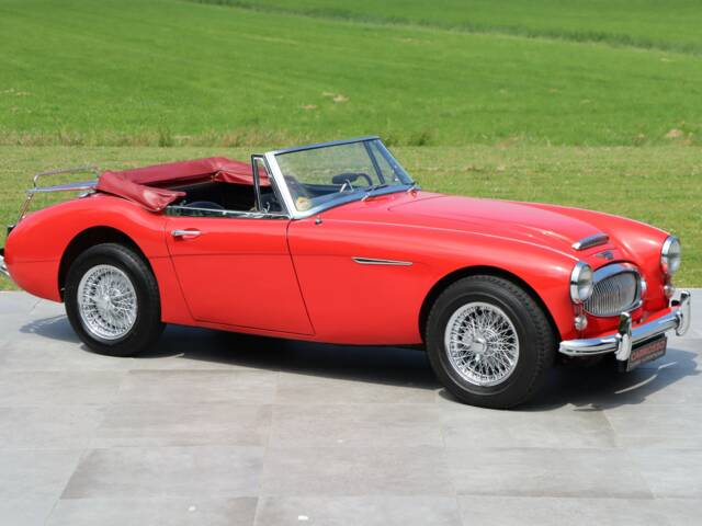 Austin-Healey 3000 Mk III (BJ8)