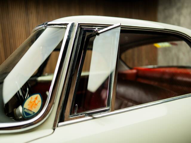 Maserati 3500 GT Touring