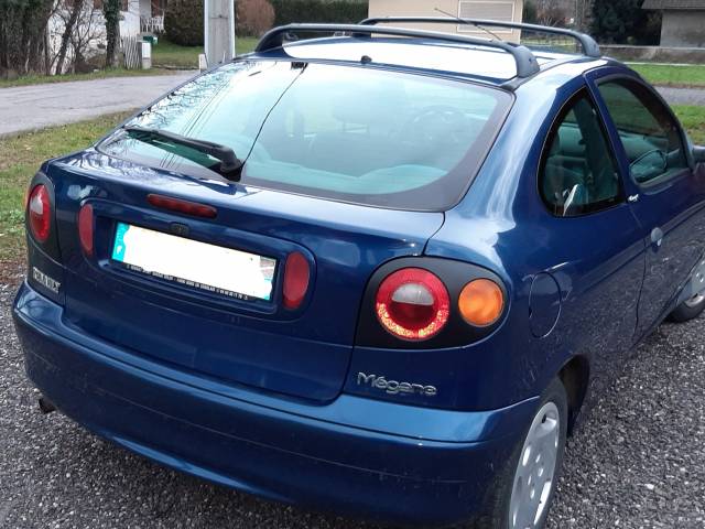 Image 1/4 of Renault Mégane 2.0 16V (1996)