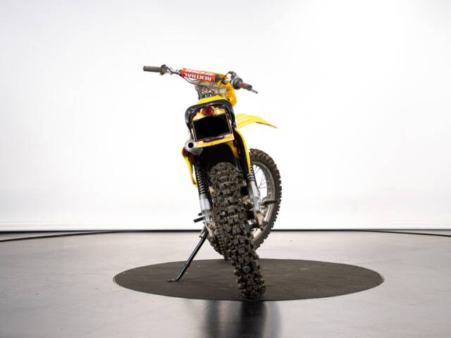 Suzuki GN 400
