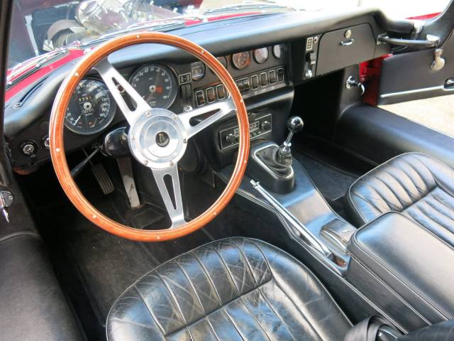 Jaguar E-Type 4.2