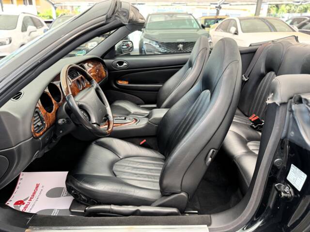 Jaguar XK8 4.0
