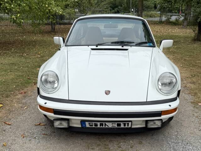 Porsche 911 Turbo 3.3