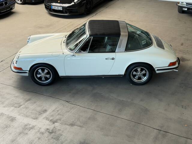 Porsche 911 2.2 T