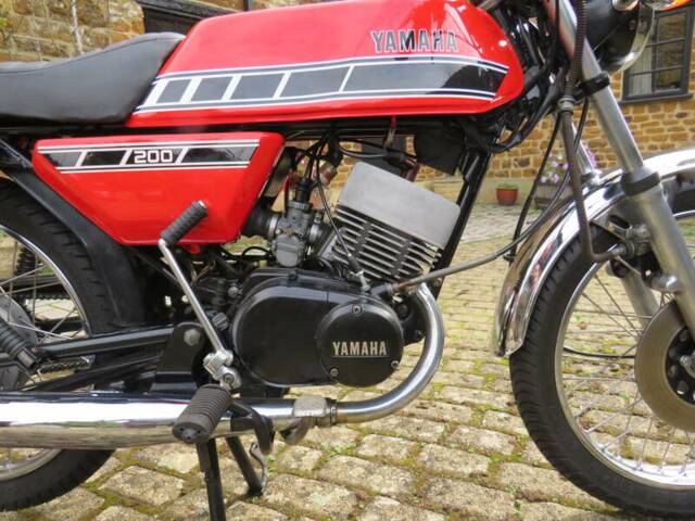 Yamaha RD 200