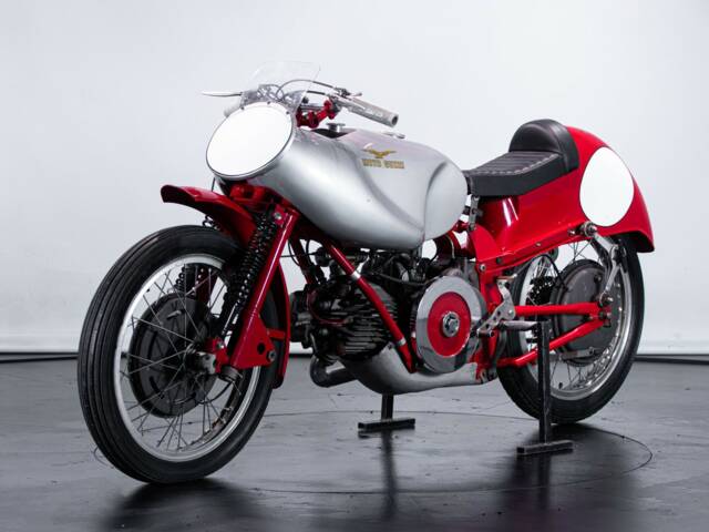 Moto Guzzi Gambalunga 500 Replica