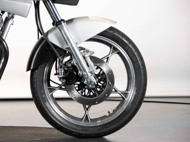 Suzuki GSX 750S Katana