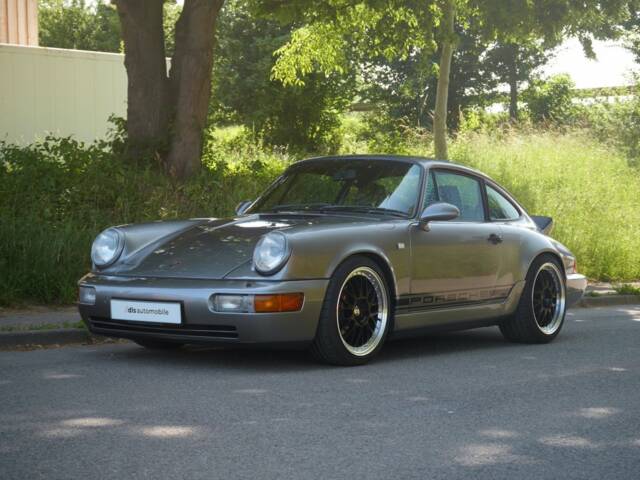 Image 1/31 of Porsche 911 Carrera 4 (1989)